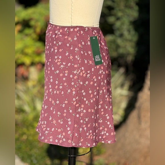 NWT Wild Fable crepe mini skirt - size S - Picture 2 of 6